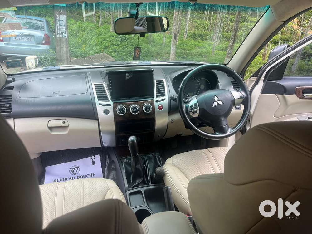 Mitsubishi Pajero Sport 2014 Origina Kerala Single Rc Owner