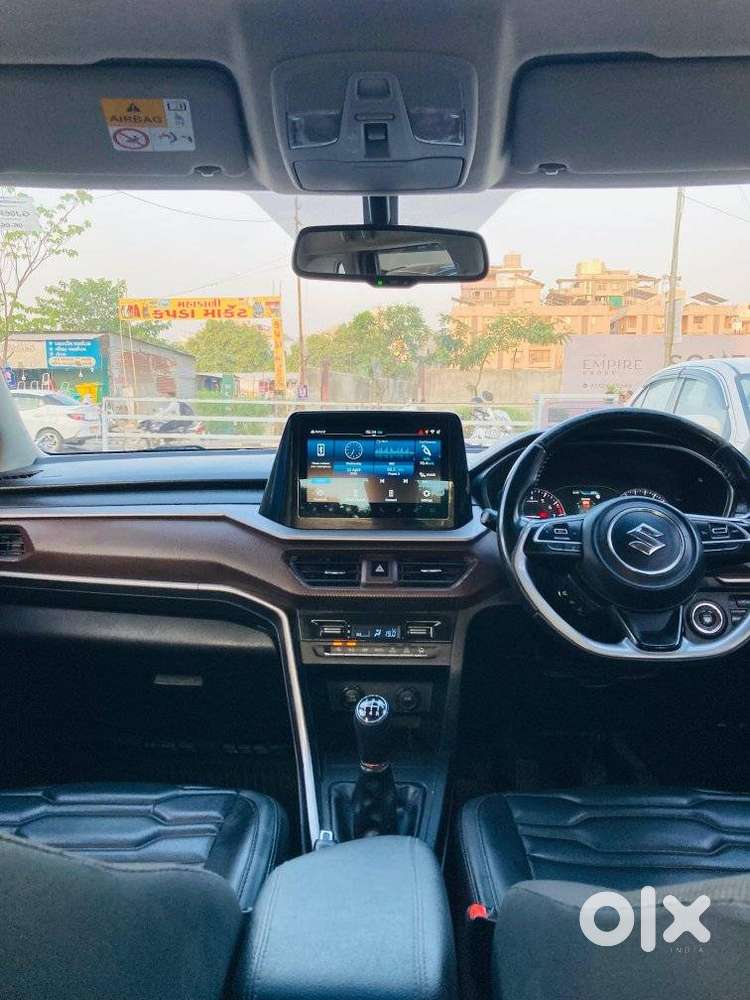 Maruti Suzuki Brezza 1.5 Vxi Smart Hybrid, 2023, Petrol