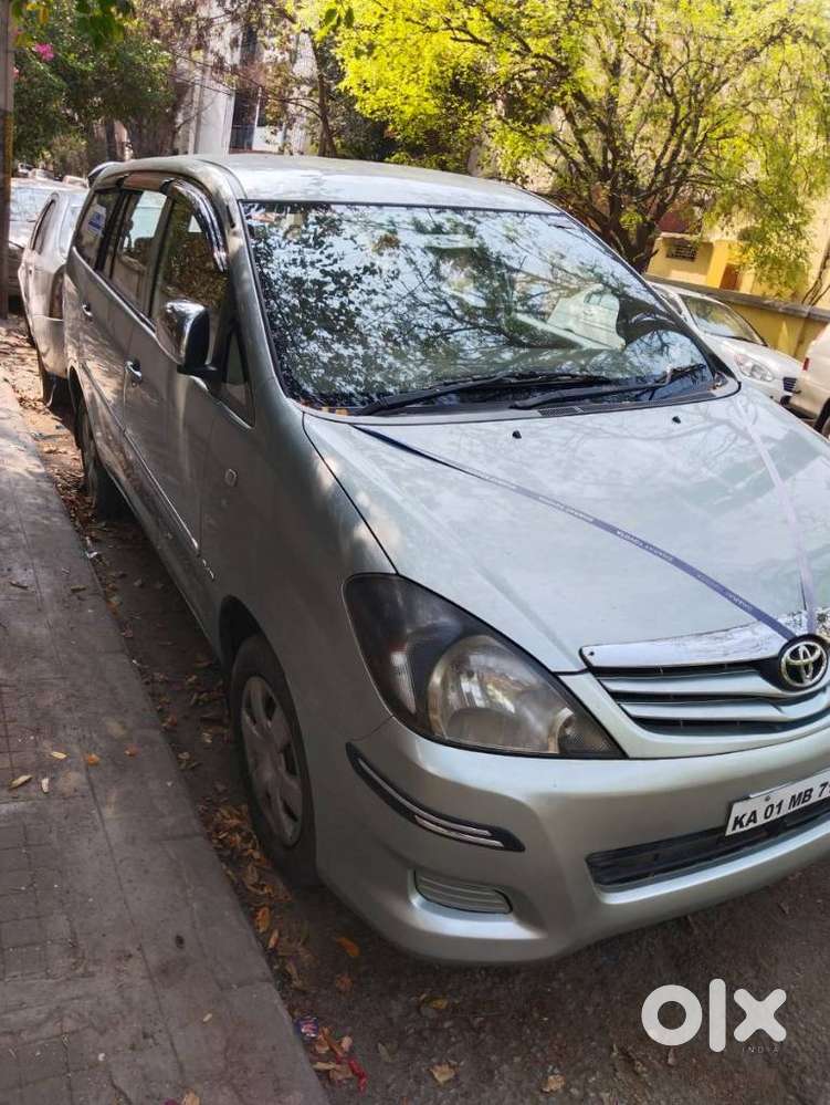 Toyota Innova 2.5 G (diesel) 8 Seater, 2006, Diesel