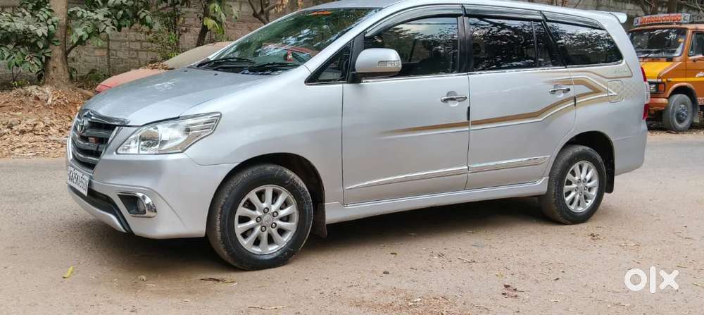 Toyota Innova 2.5 Ev Ps 8 Str Bsiv, 2014, Diesel