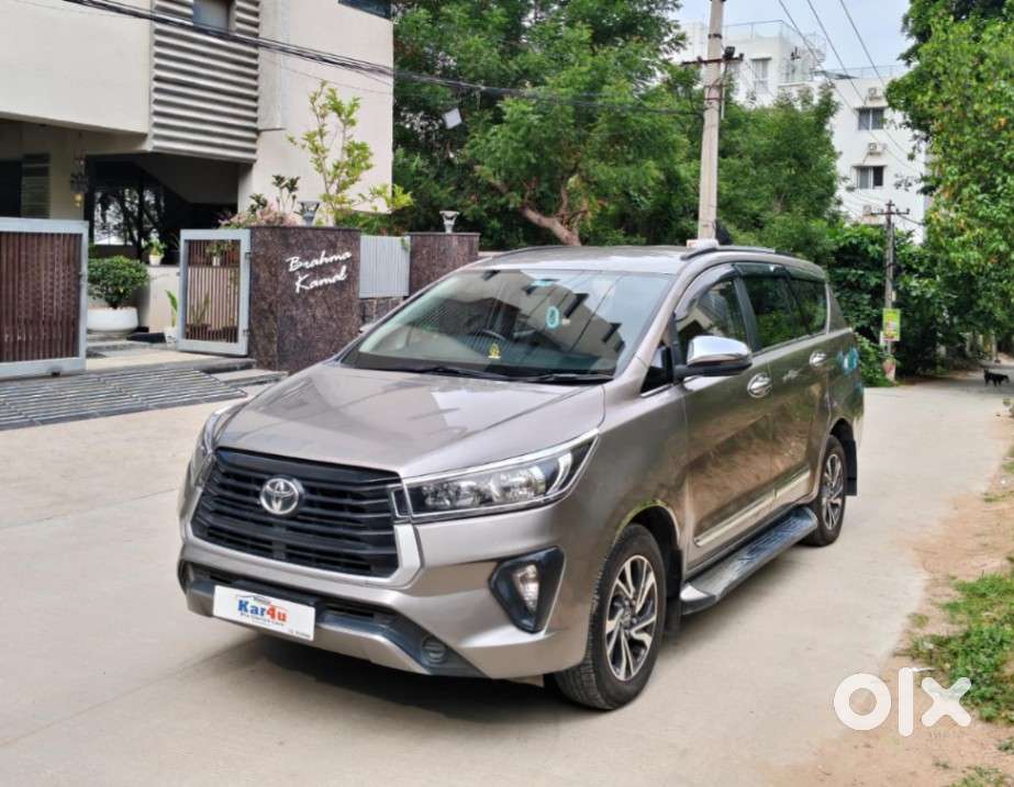 Toyota Innova Crysta 2.4 G Mt 8s, 2021, Diesel