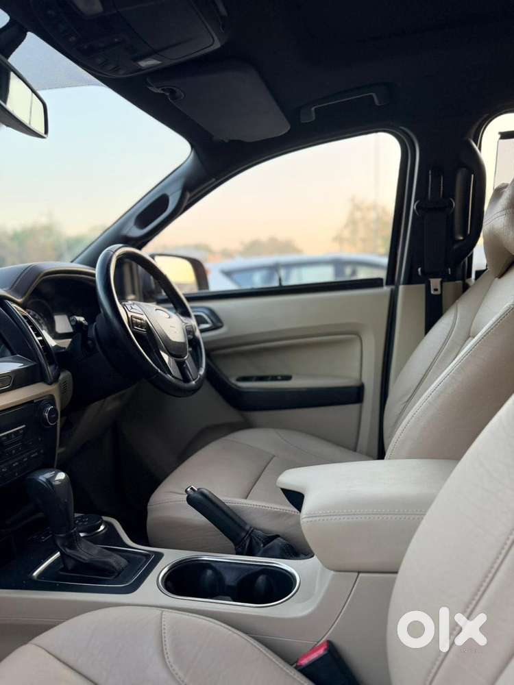 Ford Endeavour 3.2 Titanium At 4x4, 2017, Diesel