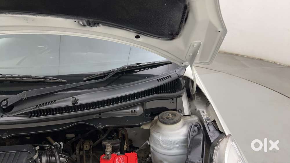 Maruti Suzuki Swift Vvt Vxi, 2016, Petrol