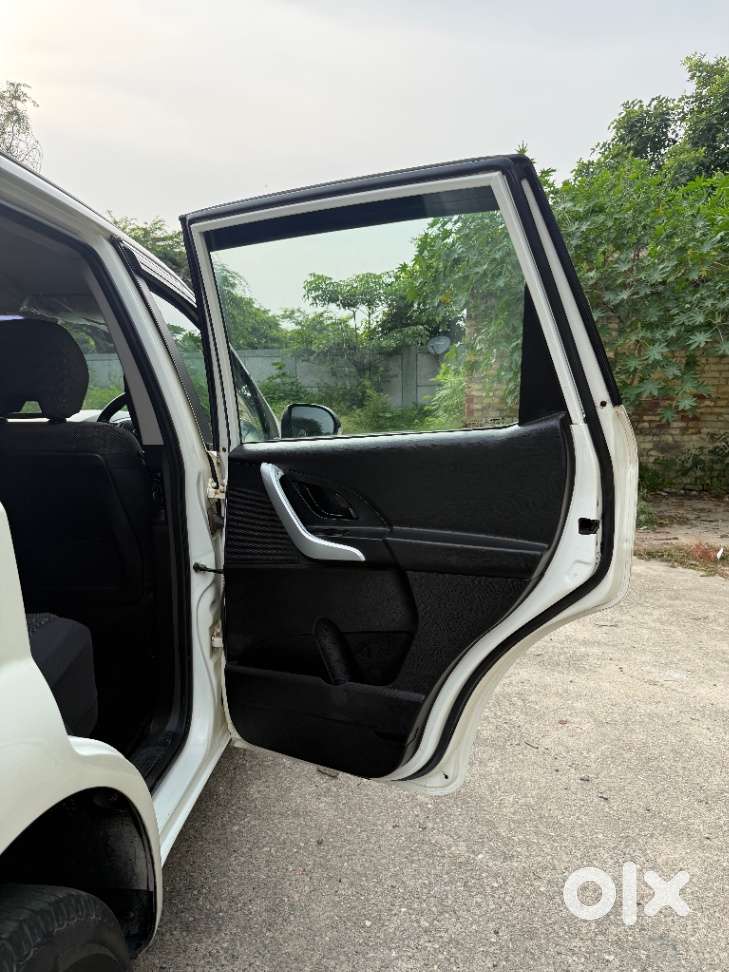 Mahindra Xuv500 W5, 2018, Diesel