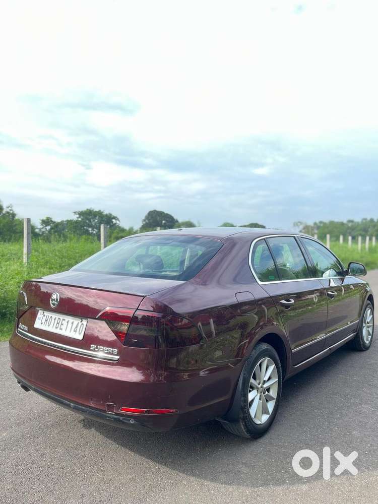 Skoda Superb 2.0 Elegance Tdi Cr At, 2015, Diesel