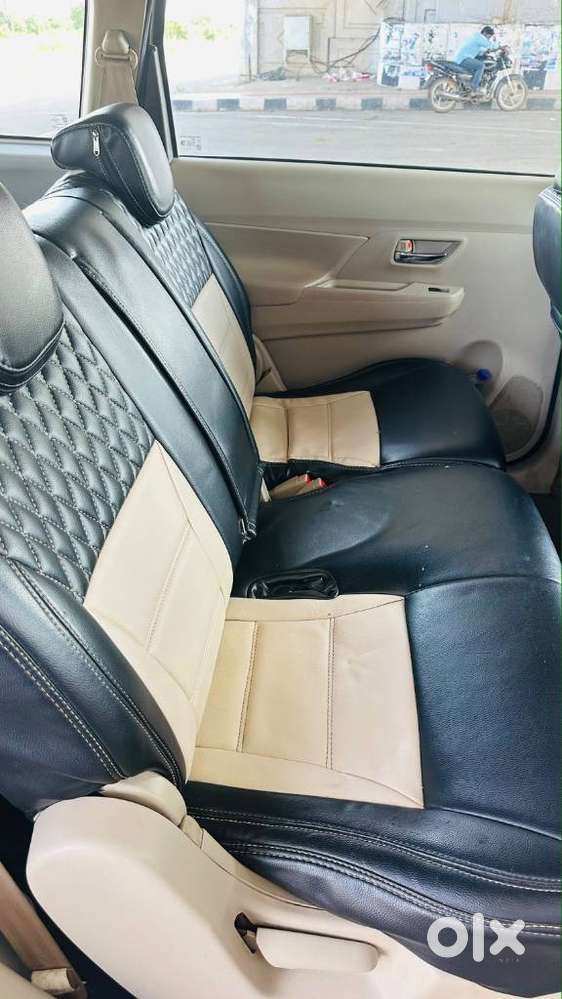 Maruti Suzuki Ertiga Zxi (o) Cng [ ], 2023, Petrol