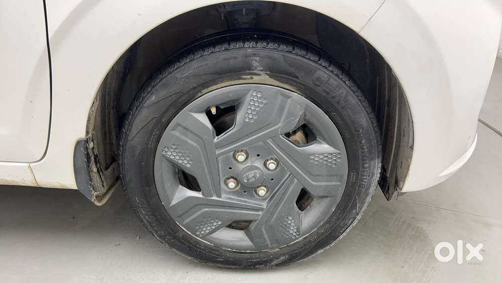 Hyundai Aura 1.2 S Petrol Amt, 2021, Petrol
