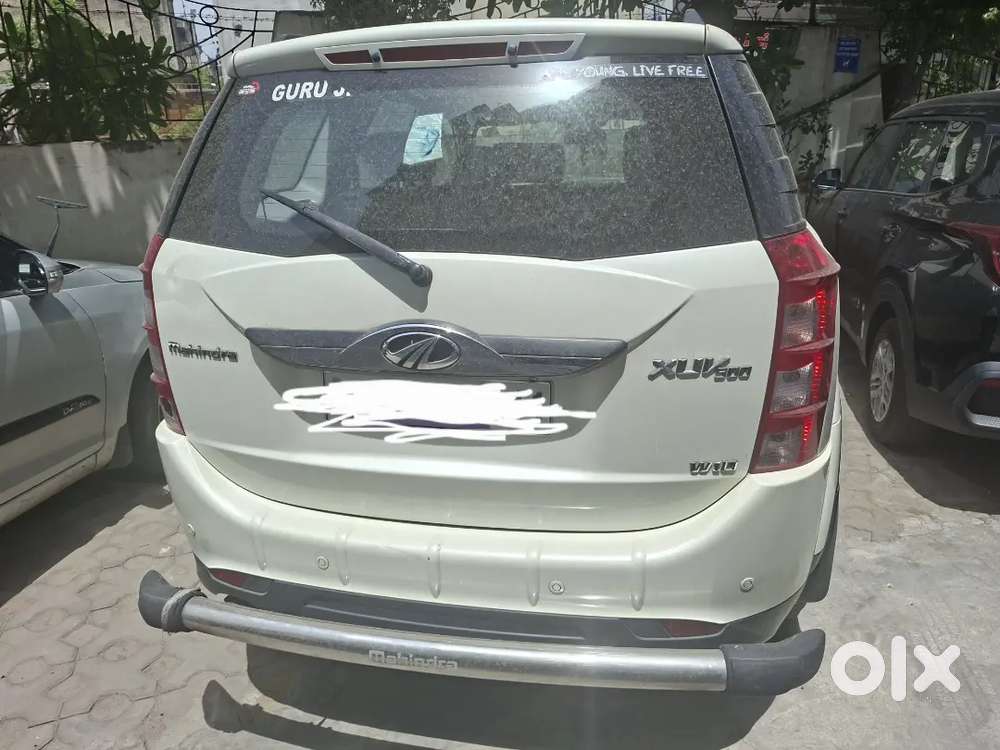 Mahindra Xuv500 2017 Diesel Only 22000 Km Driven With Sunroof