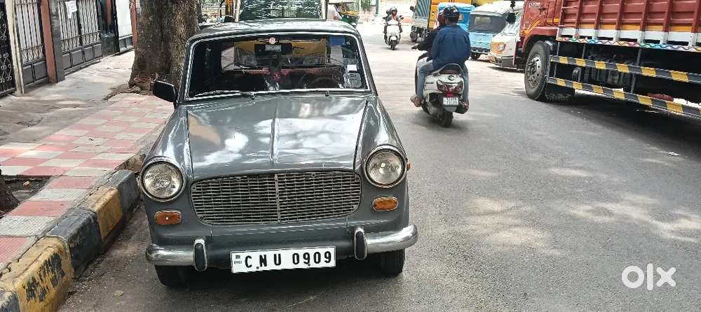Fiat Premier Padmini . Km 75,000 Second Owner