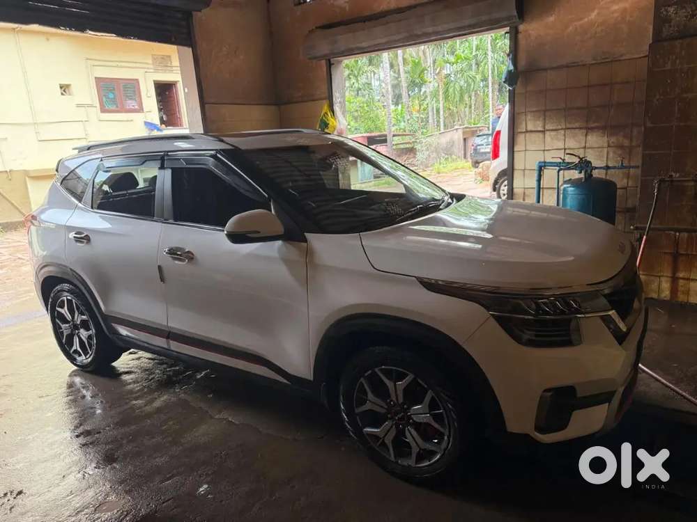 Seltos Gt Line Sunroof Top End