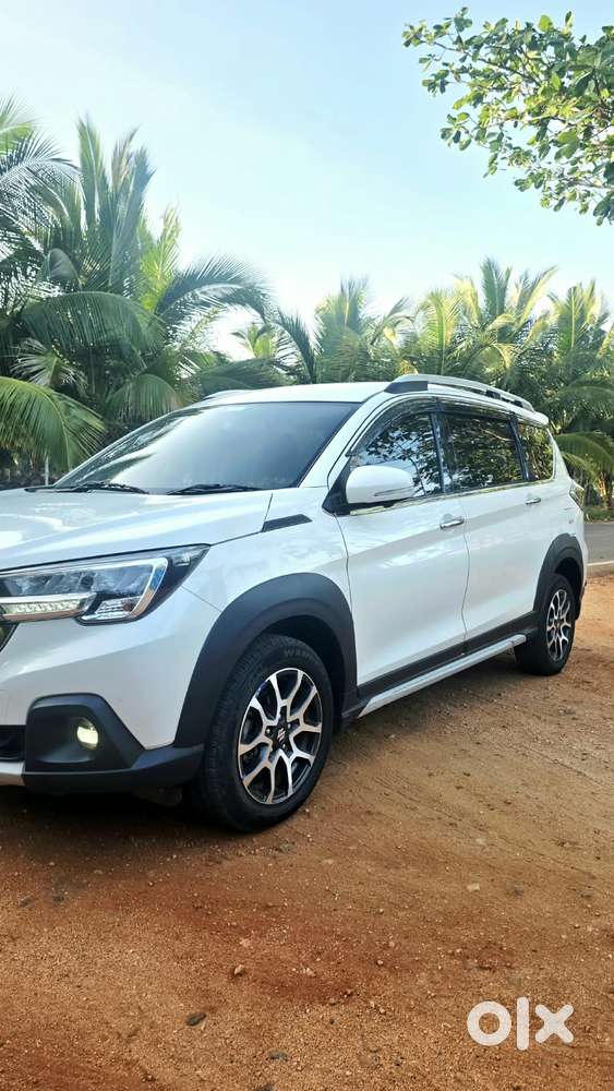 Maruti Suzuki Xl6 1.5 Alpha Mt, 2023, Petrol