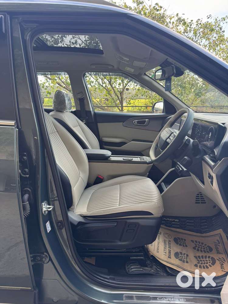Kia Carens Clavis Ev Htk+, 2025, Electric