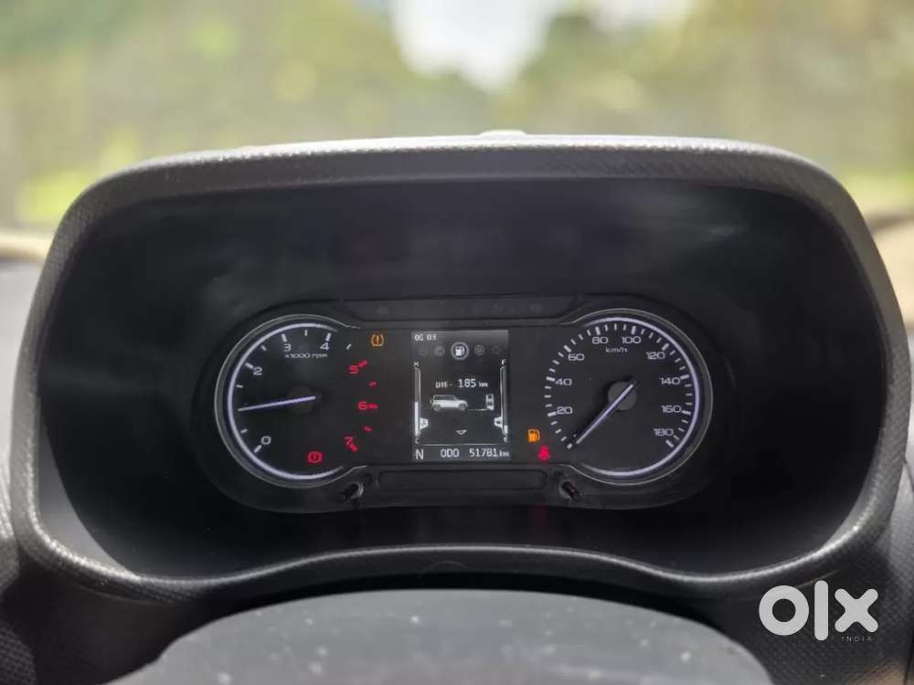 Mahindra Bolero Neo 1.5 N8, 2022, Diesel