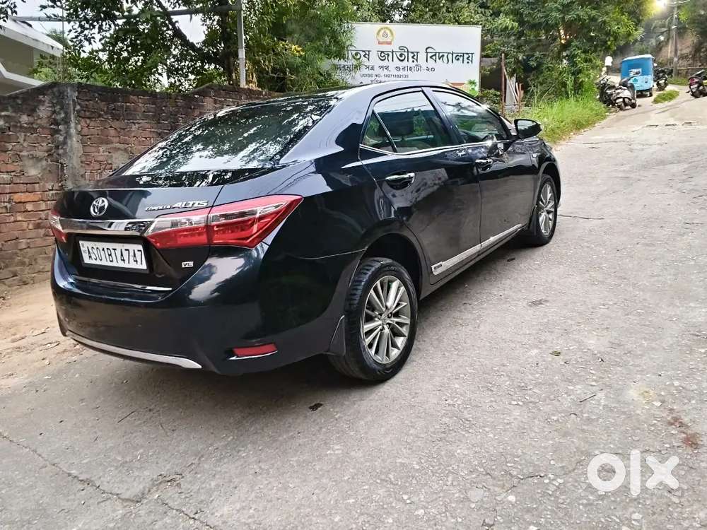 Toyota Altis Automatic Top Model