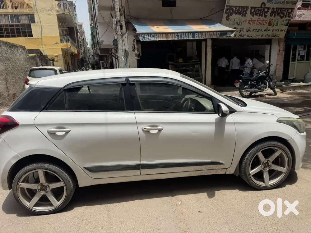 Hyundai I20 Sportz 2015 Km Driven
