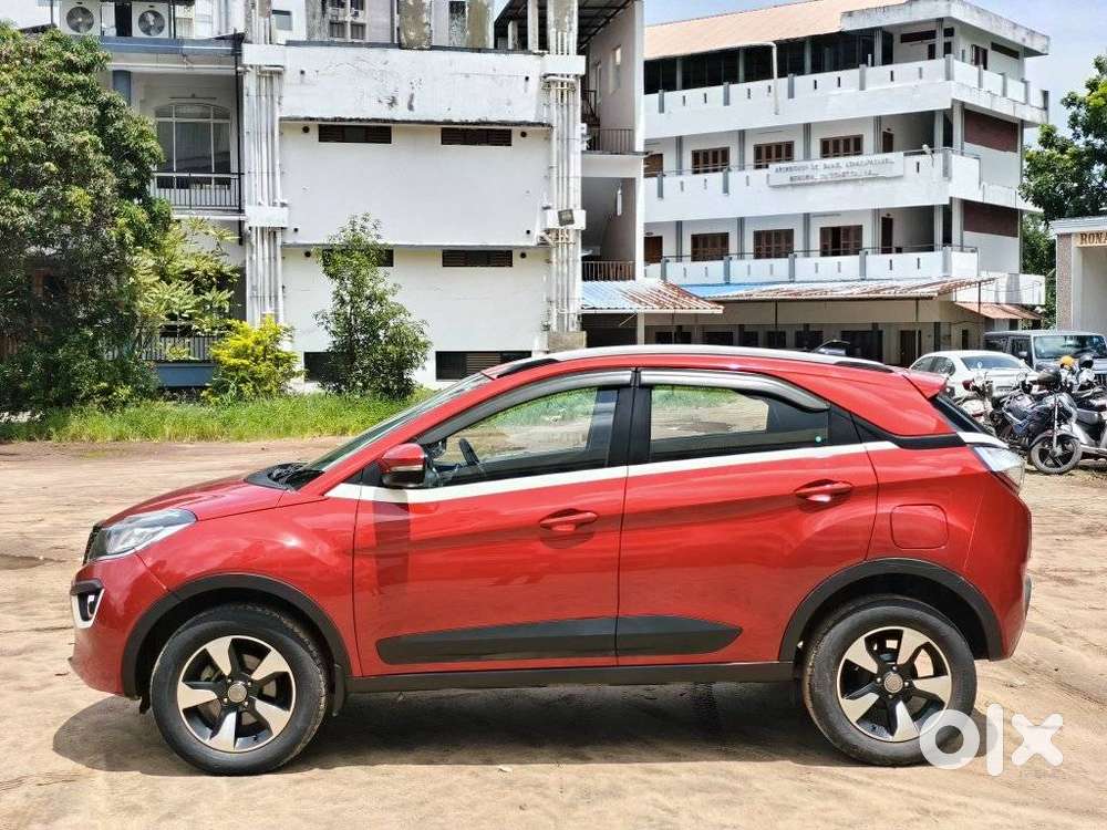 Tata Nexon 1.2 Revotron Xza Plus (o) Amt, 2019, Petrol