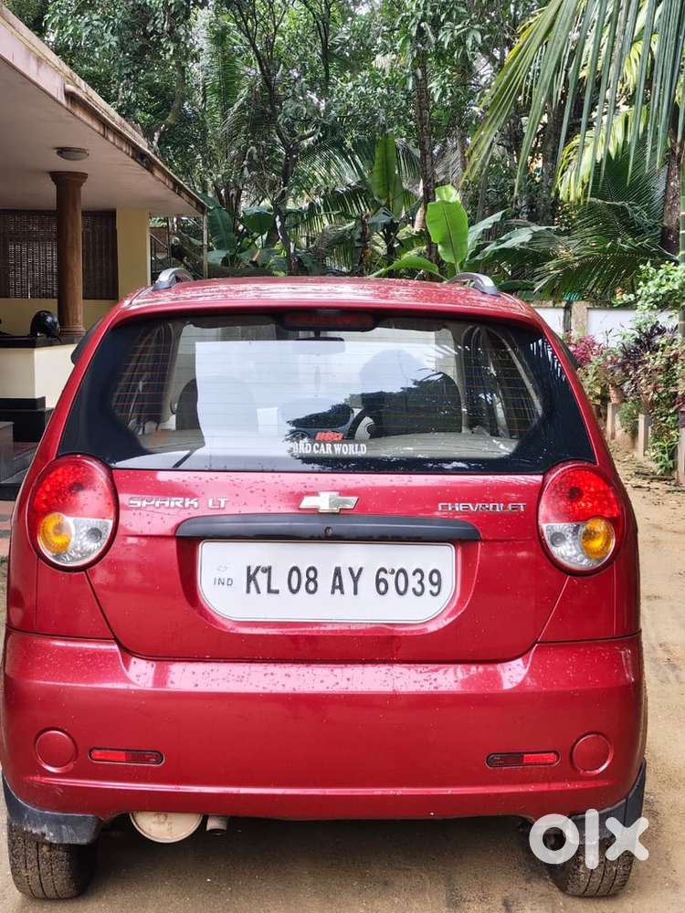Chevrolet Spark Petrol 2012