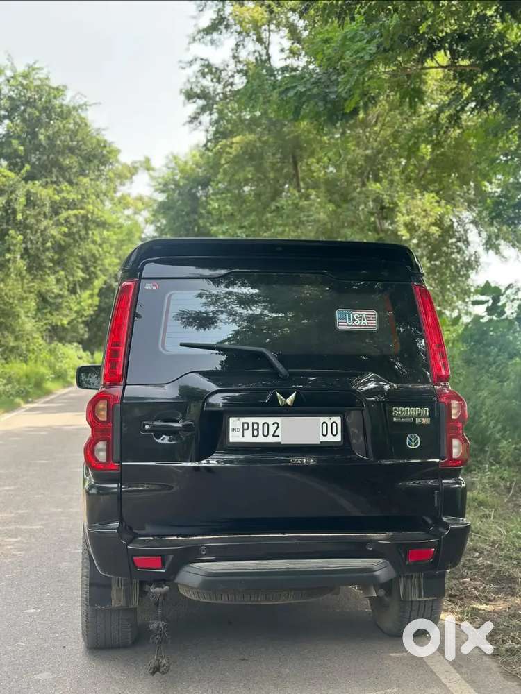 Mahindra Scorpio Classic 2026 Diesel Manual
