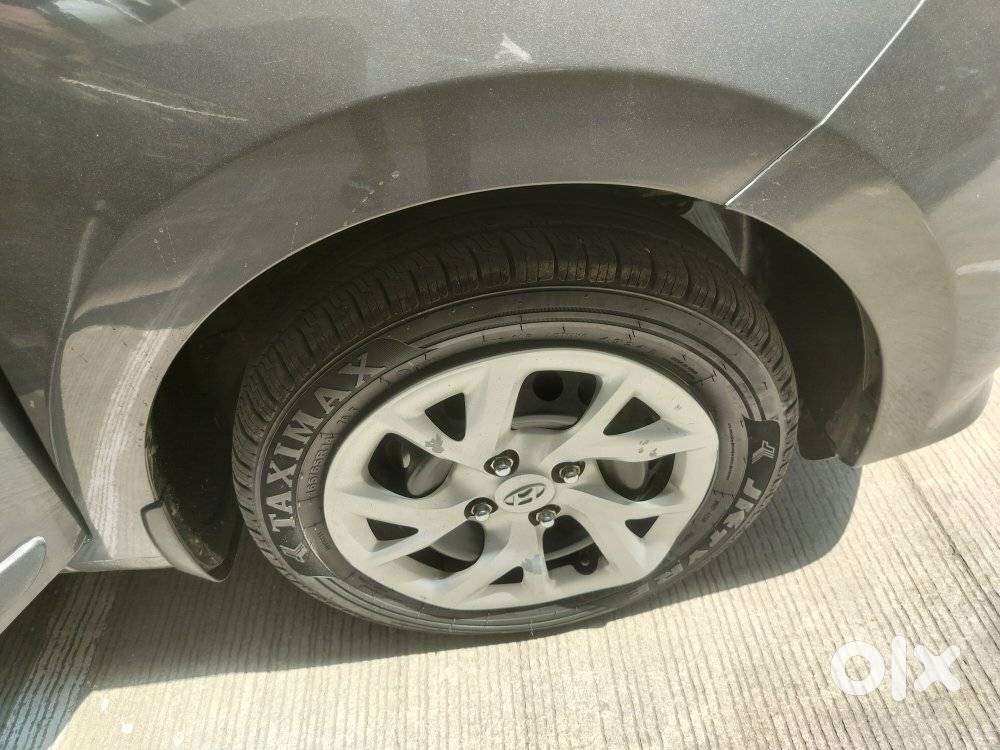 Hyundai Grand I10 Sportz, 2016, Petrol
