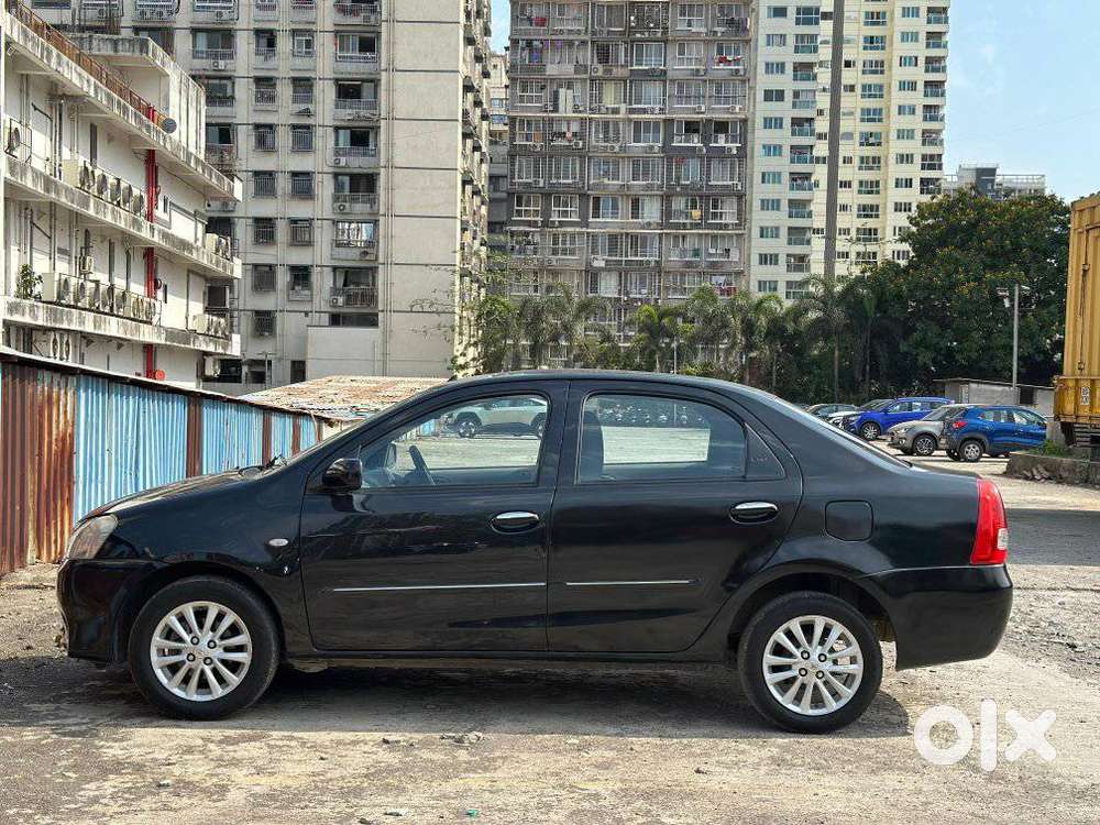 Toyota Etios 2010-2012 V, 2011, Petrol