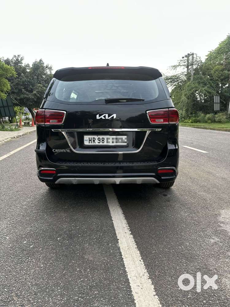 Kia Carnival Prestige, 2021, Diesel