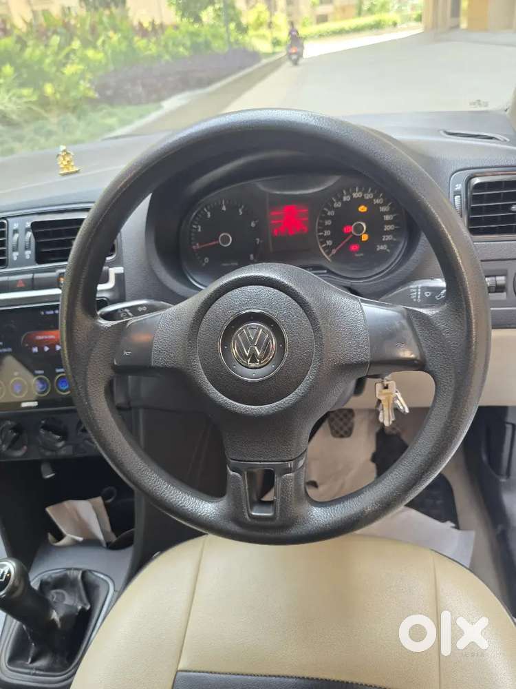 Volkswagen Polo Petrol 2010