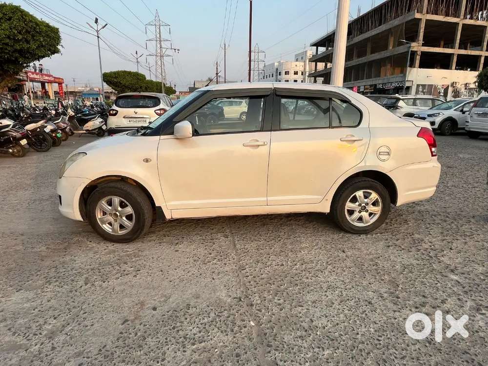 Maruti Suzuki Swift Dzire 2009 Diesel Well Maintained