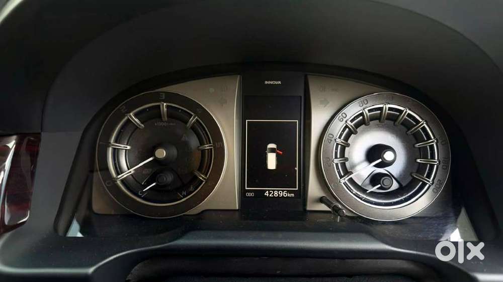 Toyota Innova Crysta 2017 Diesel 44900 Km Driven