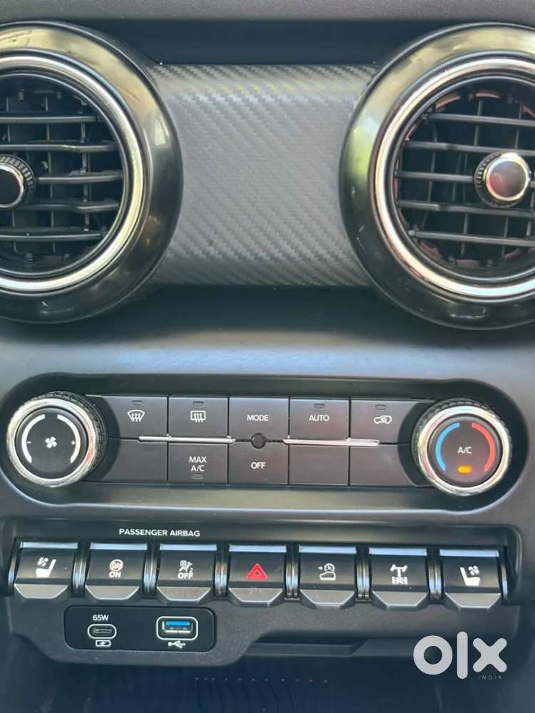 Mahindra Thar Roxx, 2025, Diesel