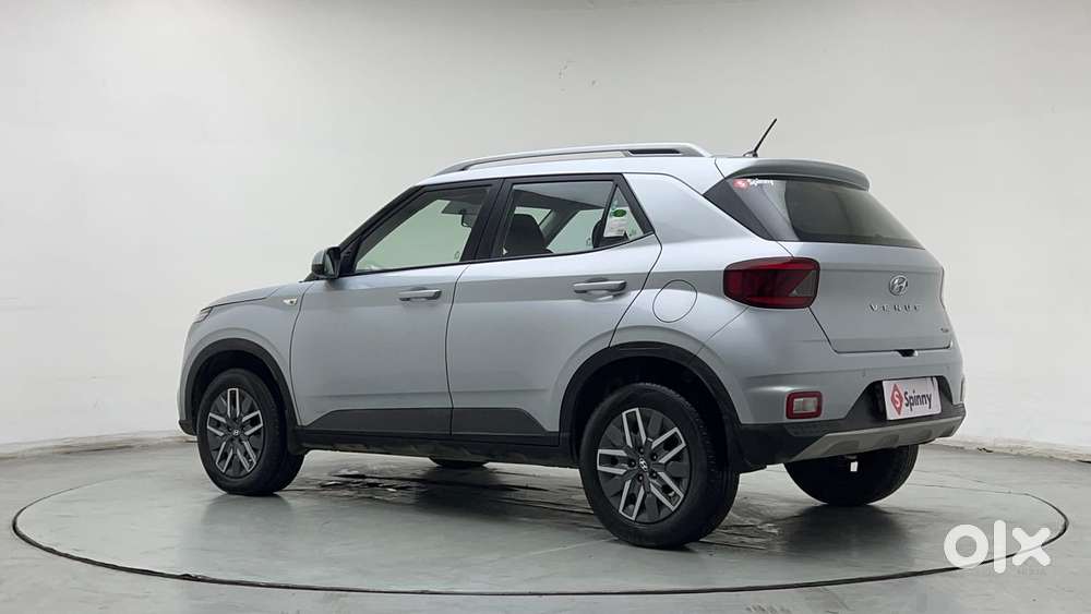 Hyundai Venue 1.0 S (o) Turbo Dct, 2022, Petrol