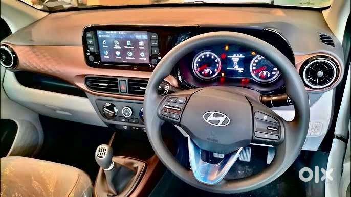 Hyundai Aura Sx 2024