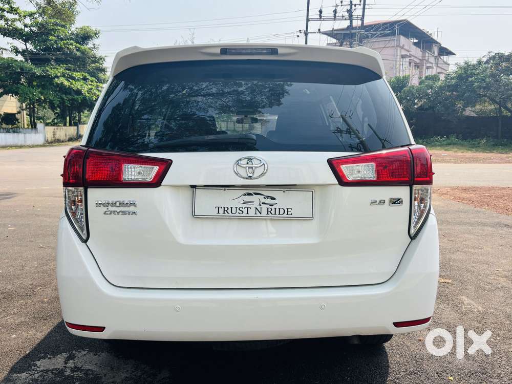 Toyota Innova Crysta 2.8 Z, 2017, Diesel