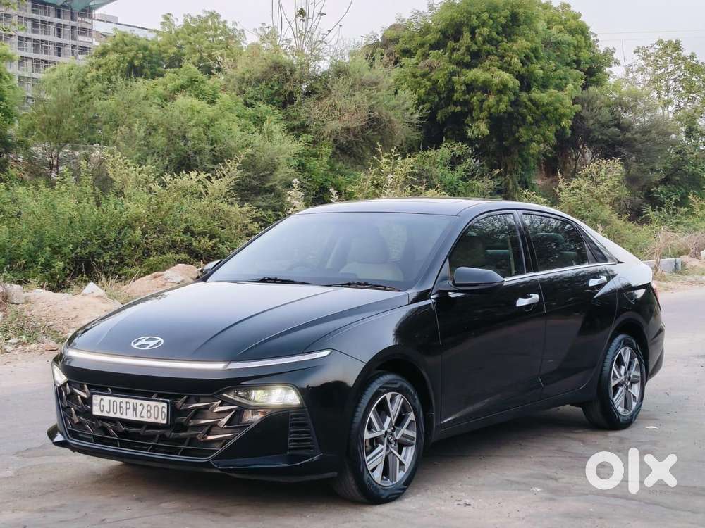 Hyundai Verna 1.5 Sx Vtvt Ivt, 2023, Petrol