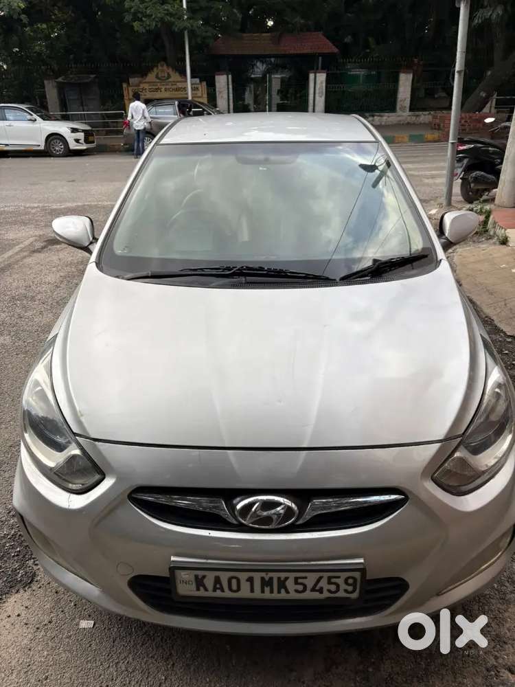 Hyundai Verna 2013 Diesel 90000 Km Driven