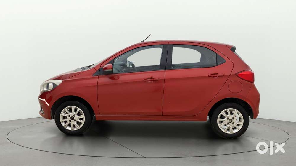 Tata Tiago 1.2 Revotron Xz, 2017, Petrol