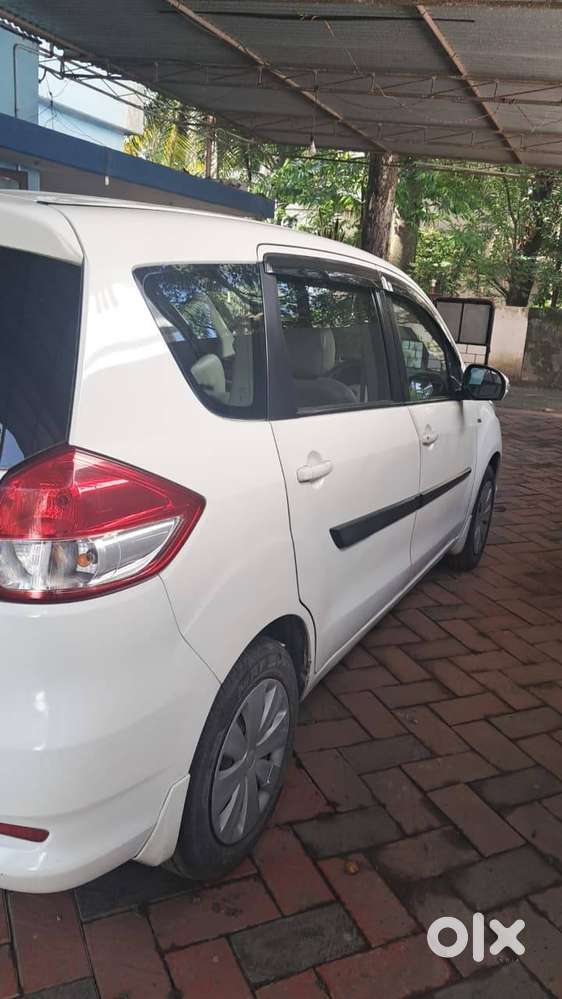 Maruti Suzuki Ertiga Vdi 2017