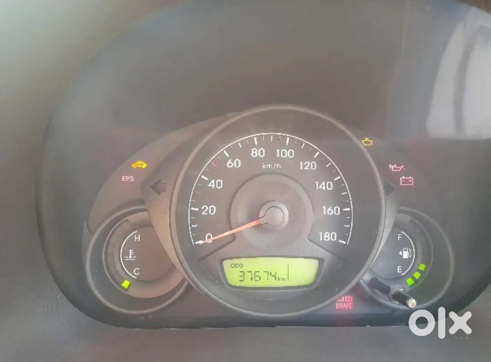 Hyundai Eon 2012 Petrol Well Maintained With New Tyre And Battery
