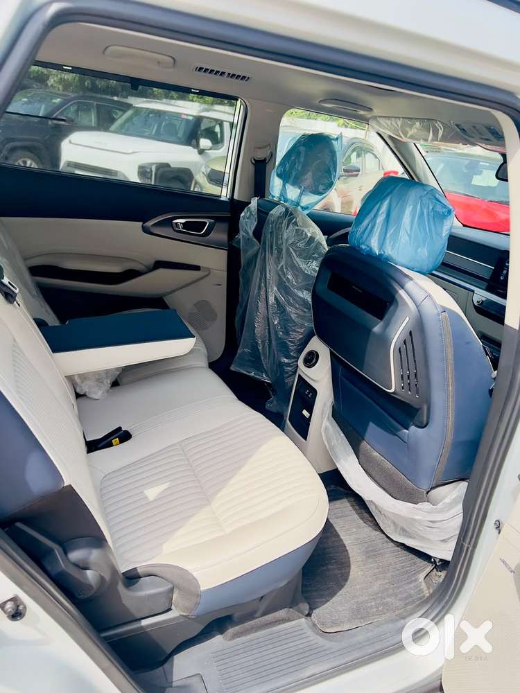 Kia Carens Clavis Ev Htk+, 2025, Electric