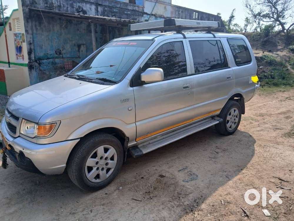 Chevrolet Tavera Neo Ls 10 Seater