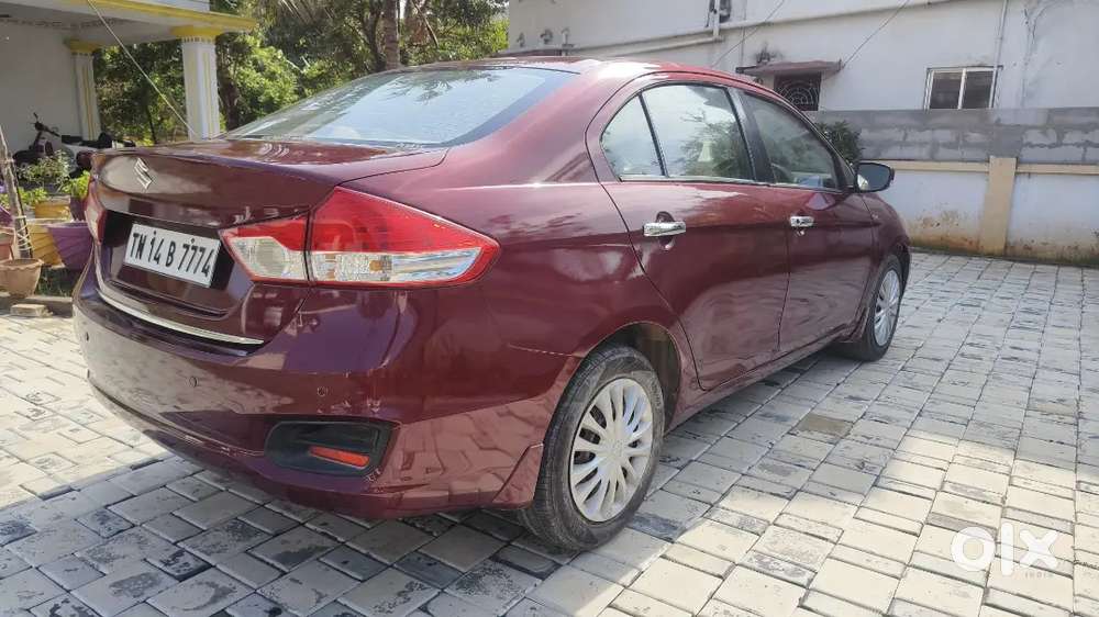 2015 Maruti Ciaz Diesel  Single Owner  1.27l Km  Full Company Servi