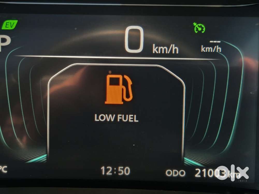Maruti Suzuki Grand Vitara 1.5 Alpha Plus Intelligent Hybrid Ecvt, 2..