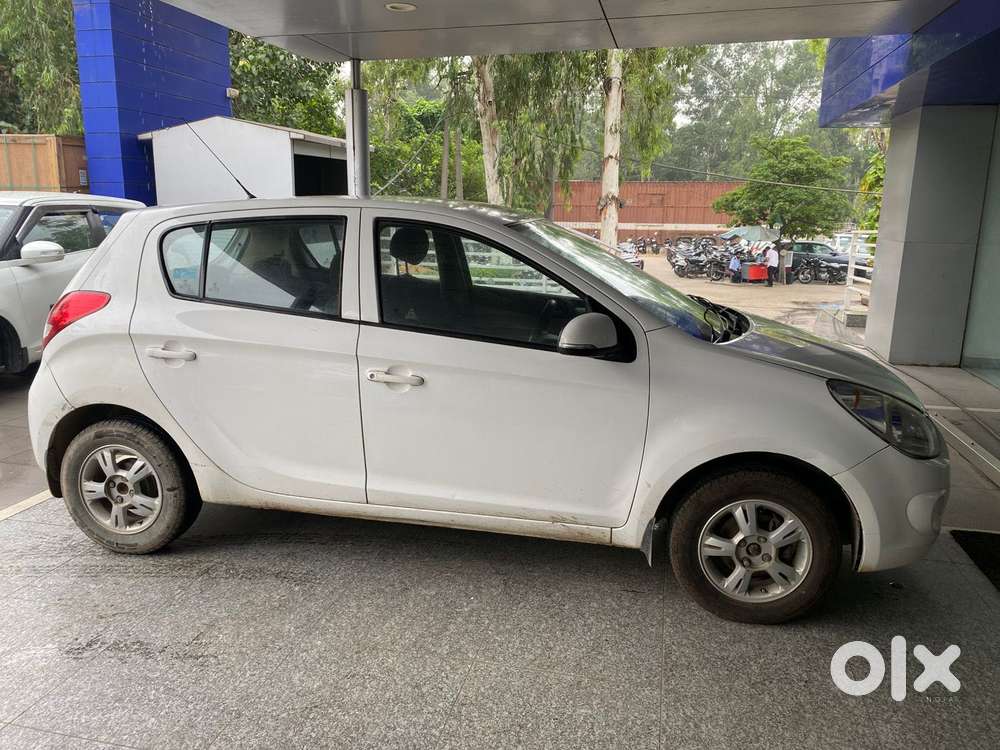 Hyundai I20 1.2 Sportz, 2011, Petrol