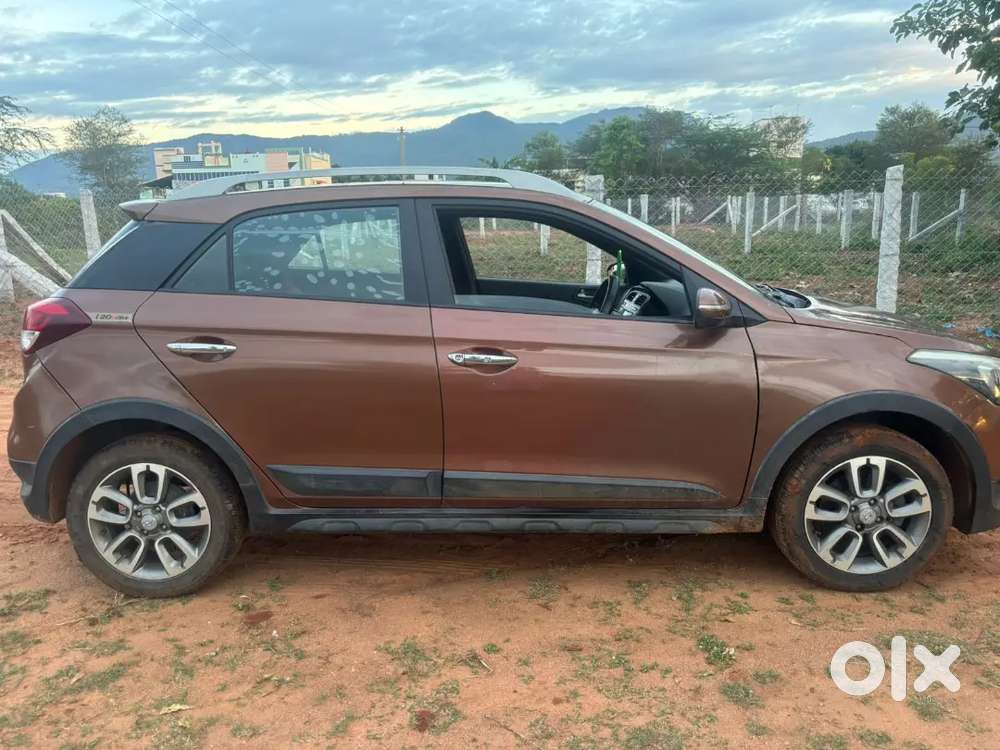 Hyundai I20 Active 2016 Petrol Well Maintained