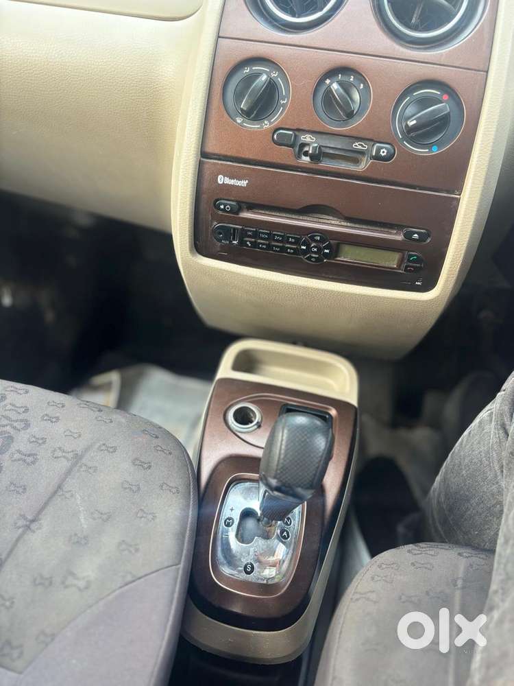 Tata Nano Xta, 2016, Petrol