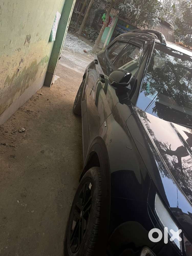 Hyundai Venue Petrol 2024