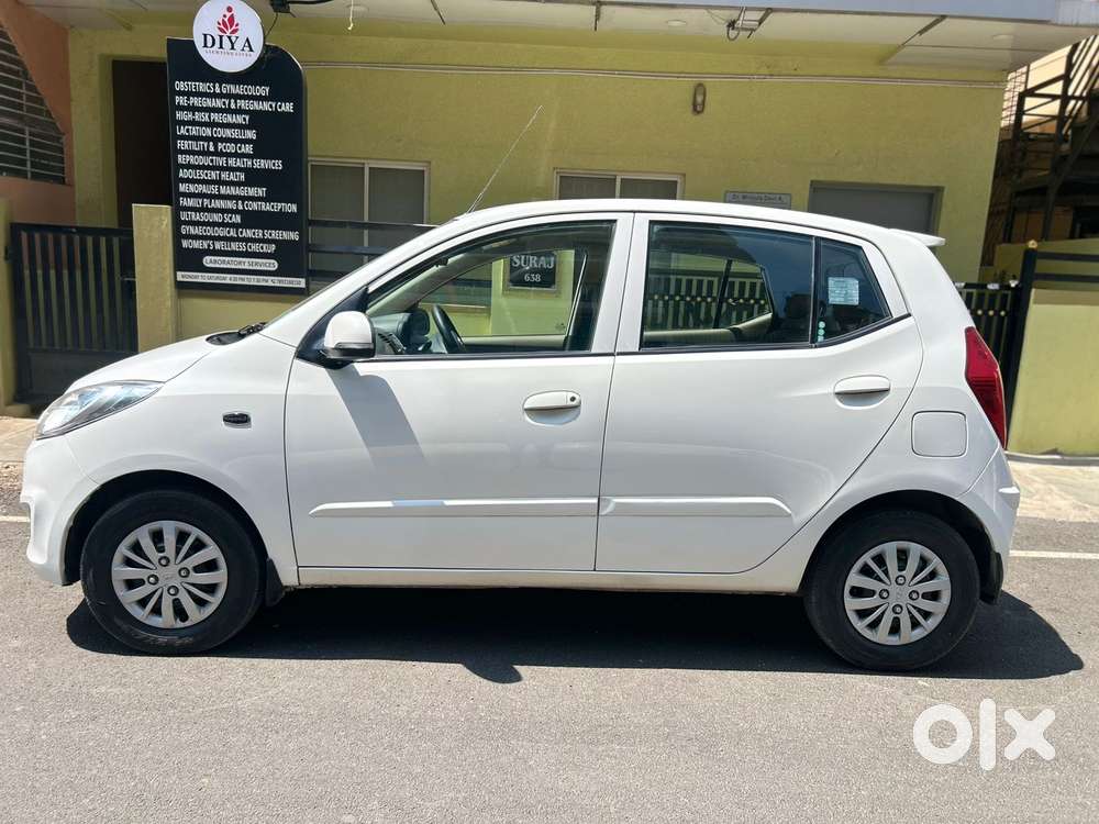 Hyundai I10 Sportz 1.2 Automatic Kappa2, 2013, Petrol