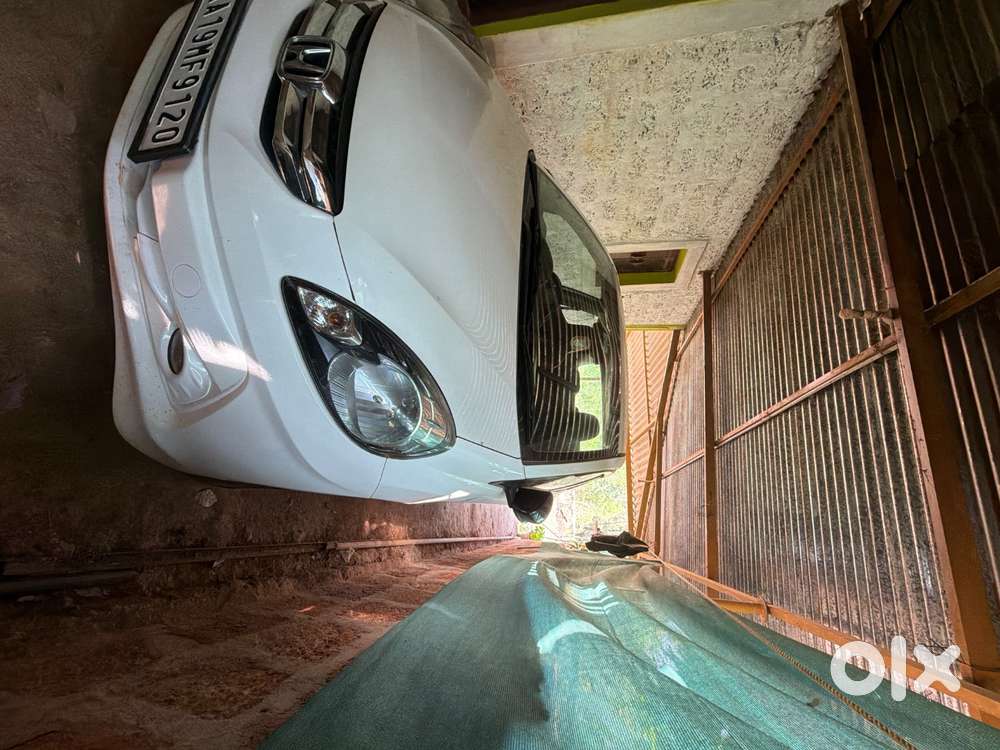 Showroom Serviced Honda Amaze