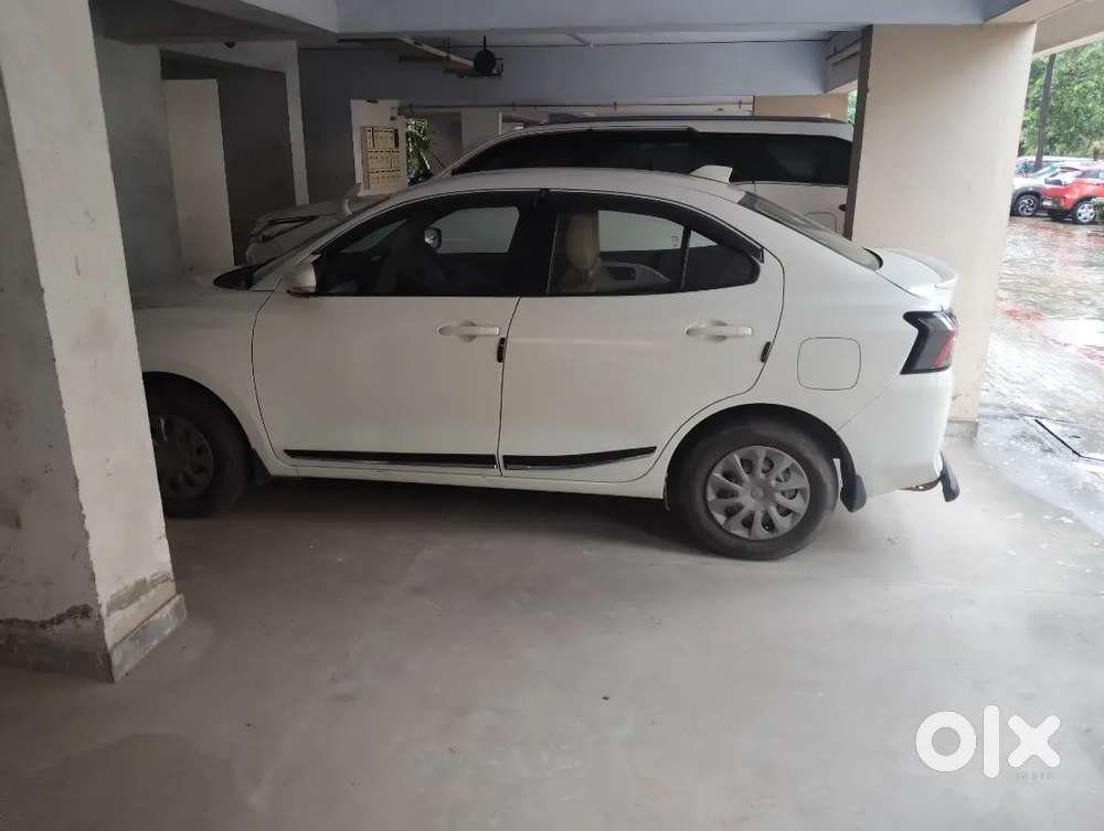 Maruti Suzuki Dzire 2015
