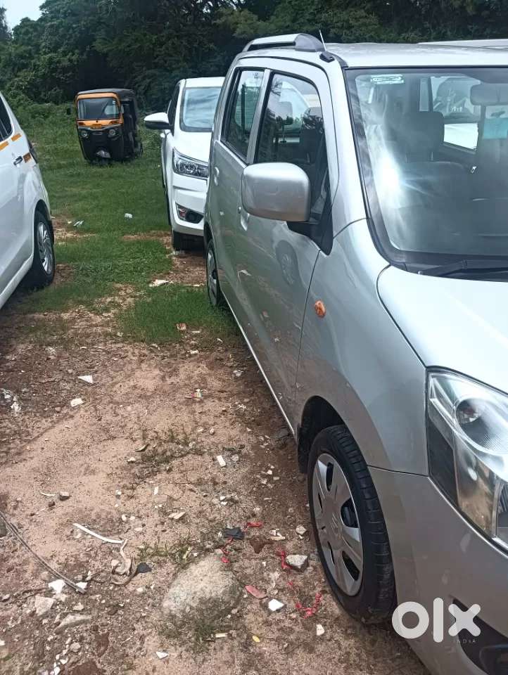 Maruti Suzuki Wagon R 1.0 Vxi, 2016, Petrol