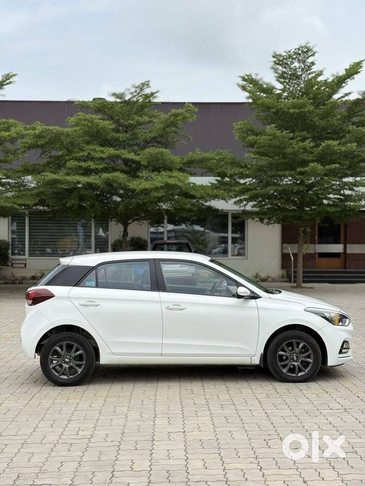 Hyundai I20 Sportz 1.2 Mt, 2020, Cng & Hybrids